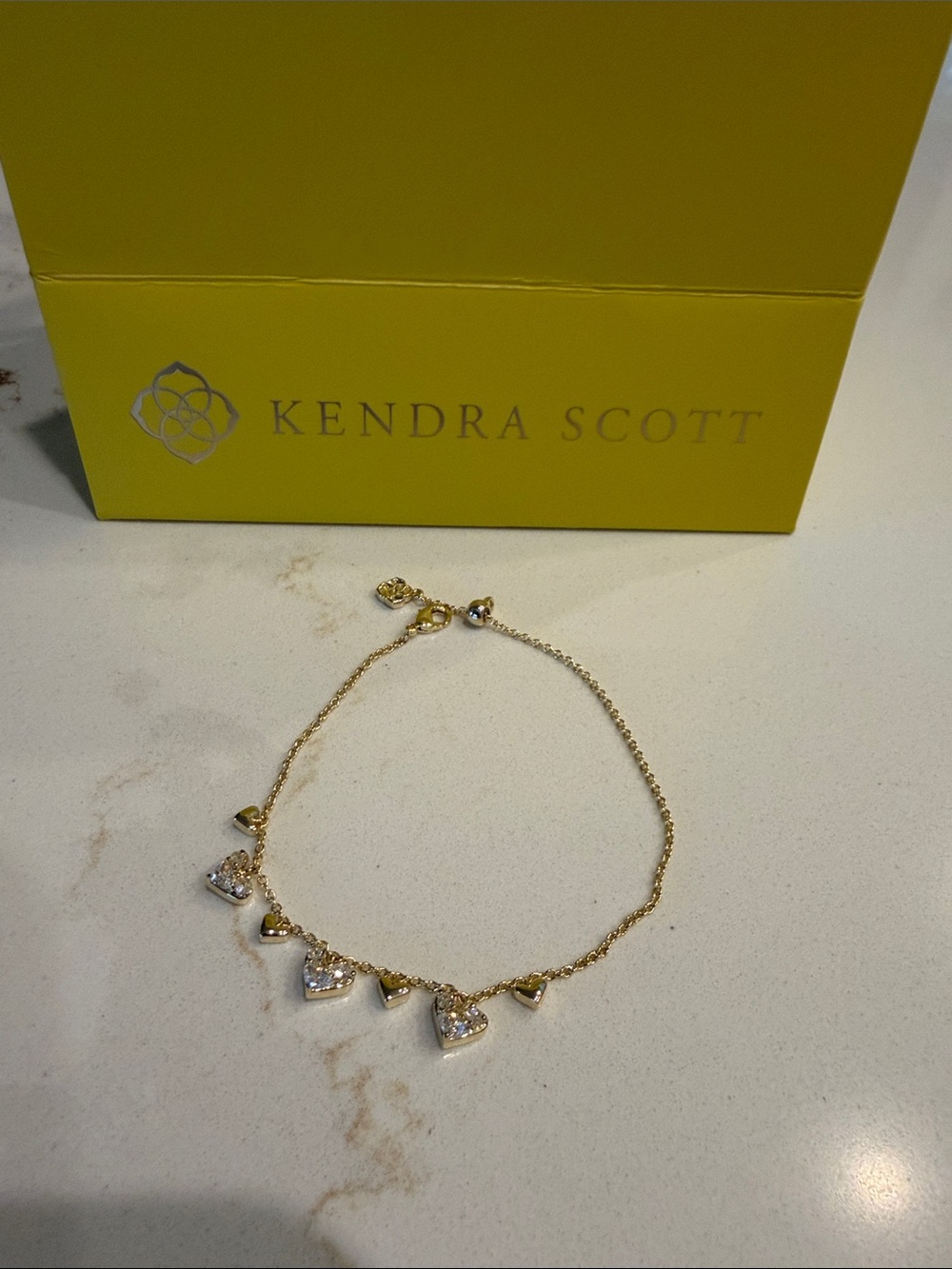 Kendra Scott Dainty Gold Heart Charm Bracelet with Crystal Accents - Gold